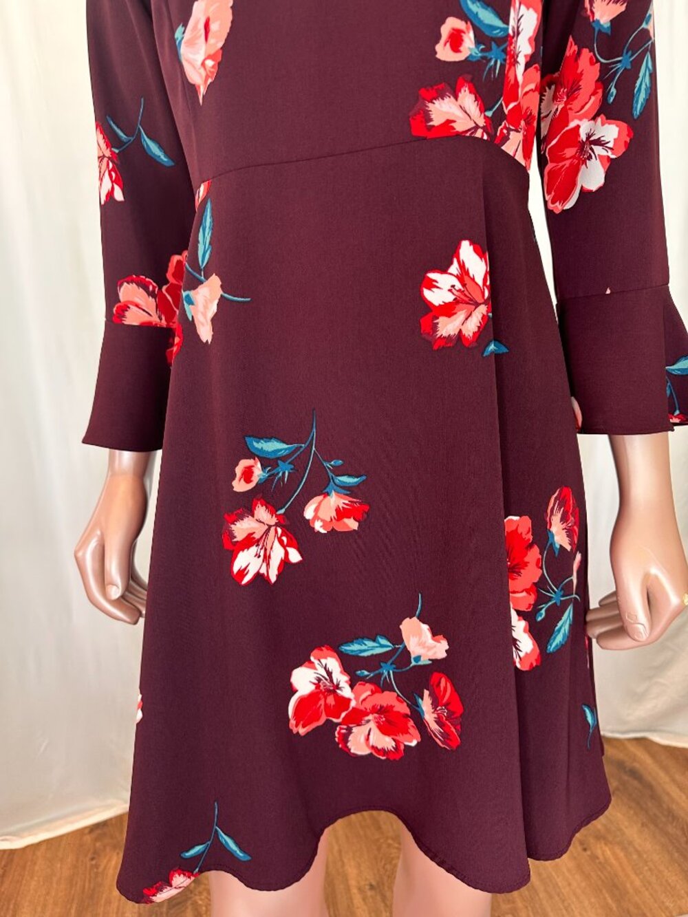 Old Navy Burgundy Floral Fit & Flare Bell Sleeve Dress | Small | A-1825 - Picture 9 of 16